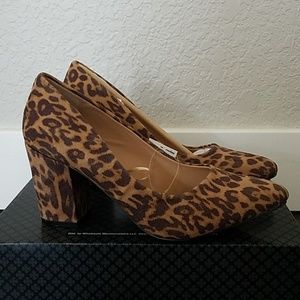 Massini women leopard printed stacked heels shoes
